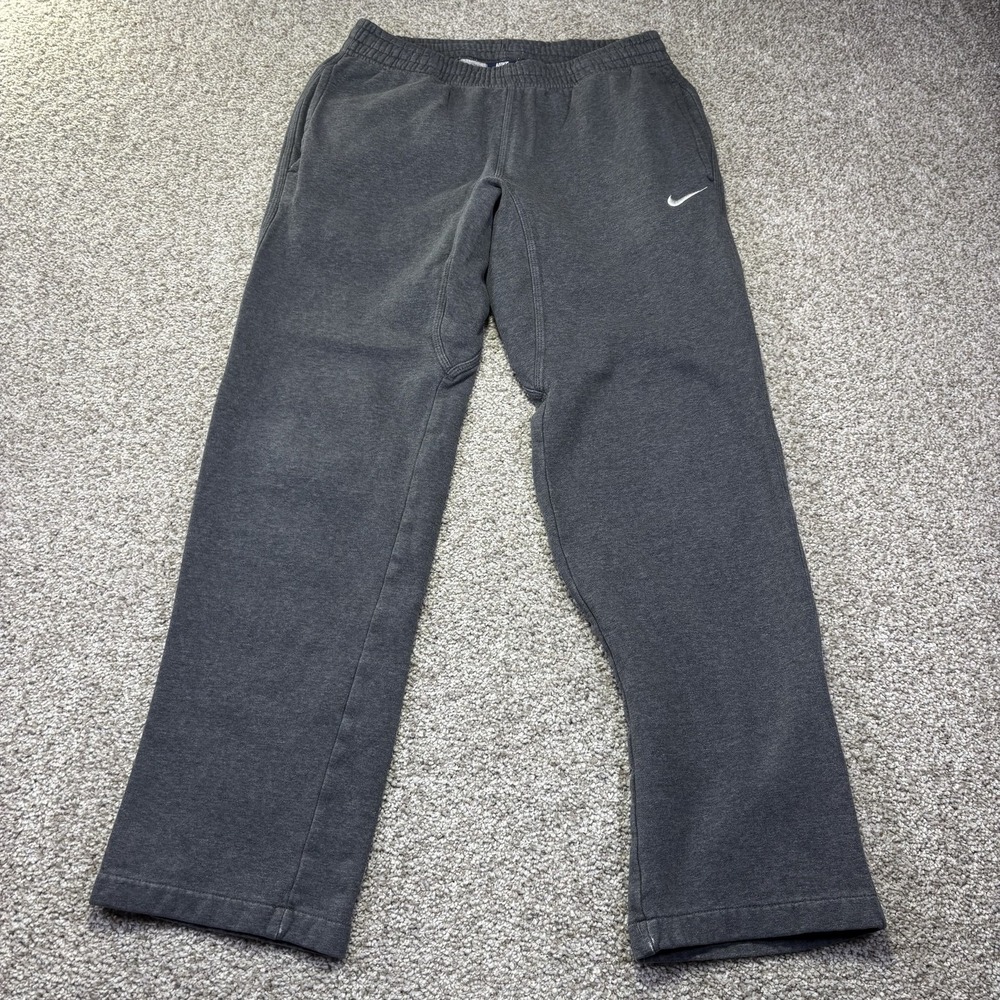 Nike Sweatpants Mens Small Gray Fleece Straight Leg Elastic Waist Pockets Lounge
